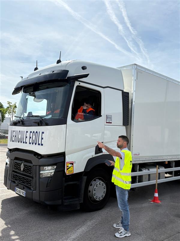 porteur avec formateur